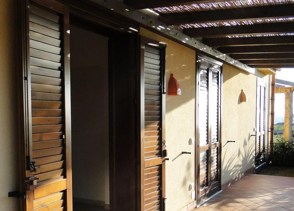 Gasthaus Il Giardino Delle Aloe Favignana Exterior foto