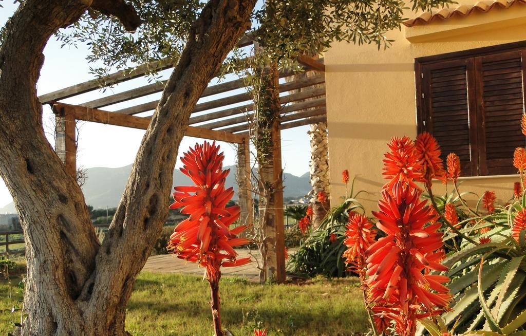 Gasthaus Il Giardino Delle Aloe Favignana Exterior foto