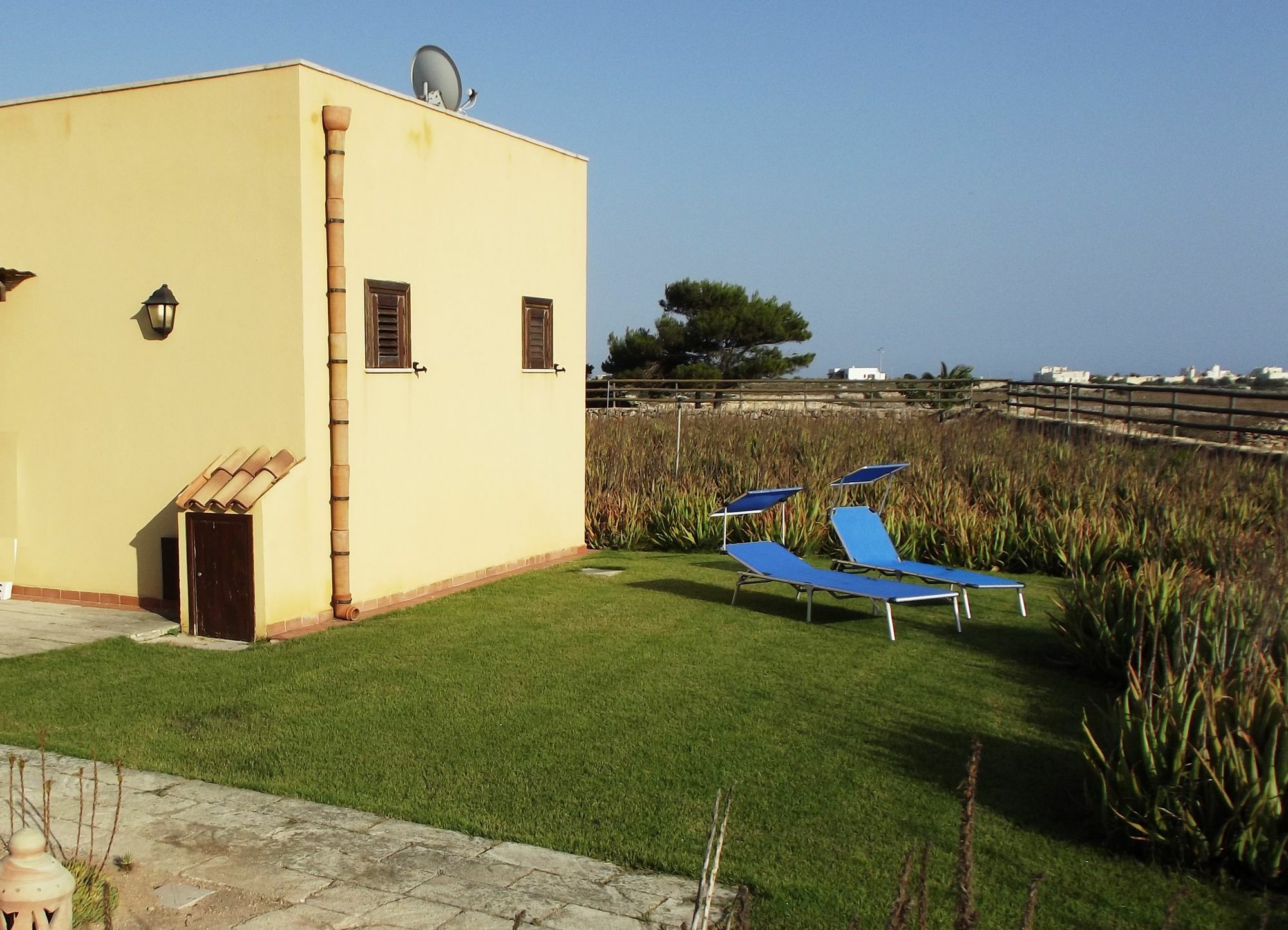 Gasthaus Il Giardino Delle Aloe Favignana Exterior foto
